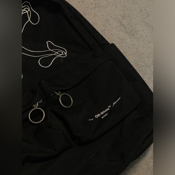 Off-White Black Abstract Arrows Backpack - Picture 3 of 7